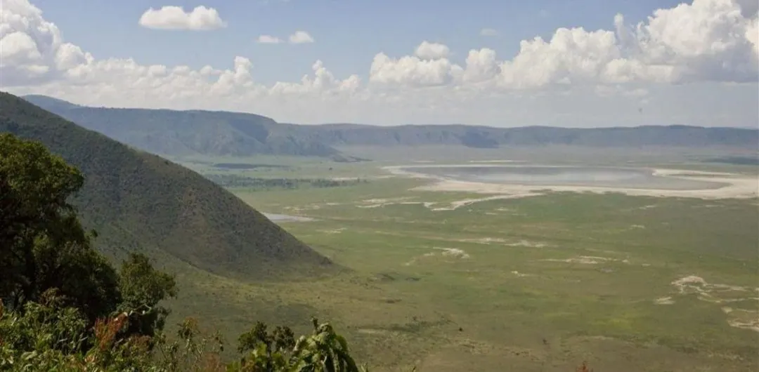 Tanzania travel image